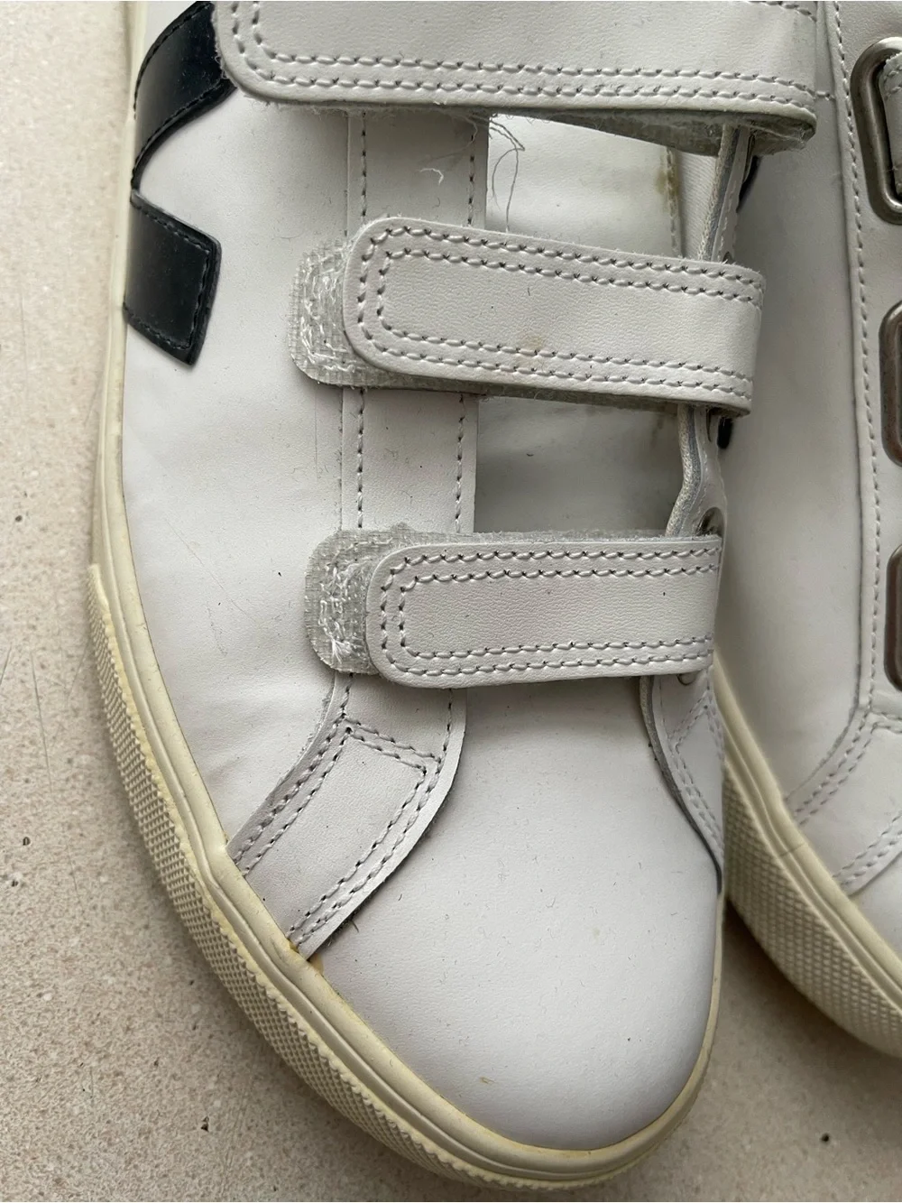 Veja pre owned